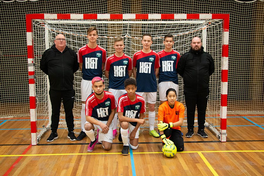 HET IT steunt Fortuna 54